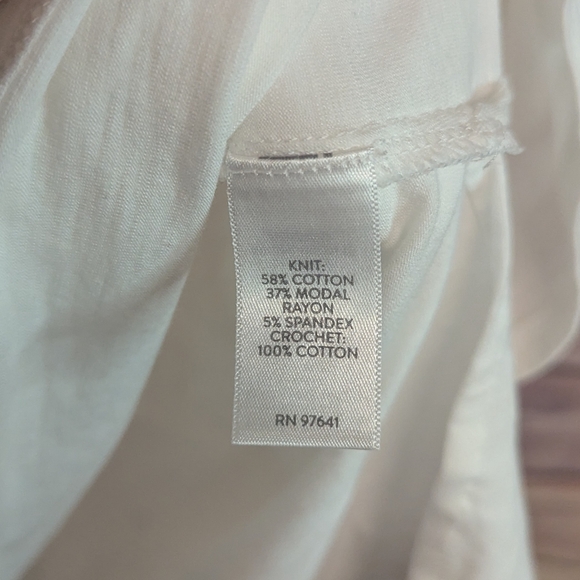 NWT J. Jill White Crochet Lace Tank Top XL | Sleeveless Boho Summer Blouse - Picture 6 of 7